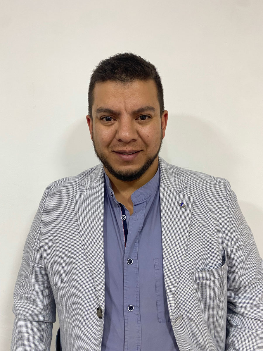 Andrés Molina - CEO Vangel Security