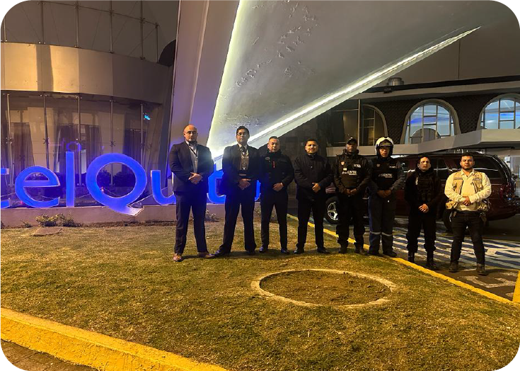 Equipo Vangel Security en evento corporativo